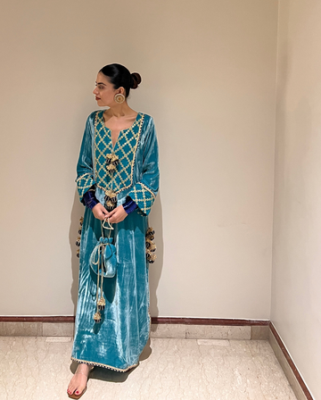 The ‘Sheher e Neer’ Kaftan