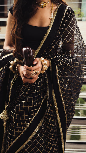 Mehr e Siyaah saree