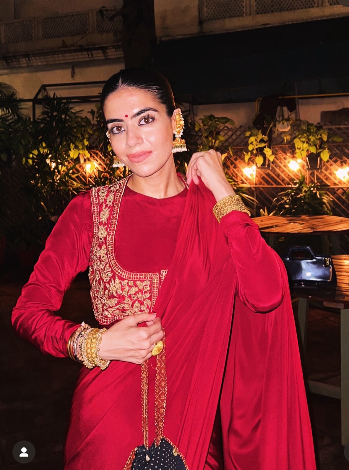 Noor - e - Gulaab saree