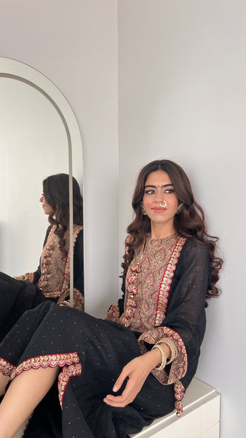 Nazm - e - Noor ( Mokash kaftan )
