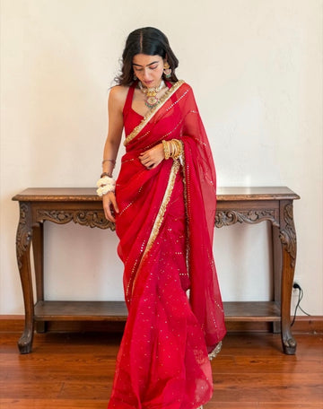 Husn e Noor saree - Ready to Ship