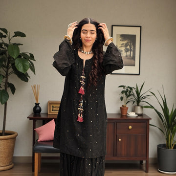 Mehr e Zamrud ( Black )